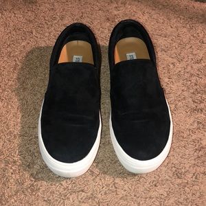 Gills Slip On Sneakers